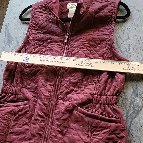 BLUE MOUNTAIN Lightweight  Stretch Waist Puffer Zip Vest Burgundy size S - Picture 8 of 10
